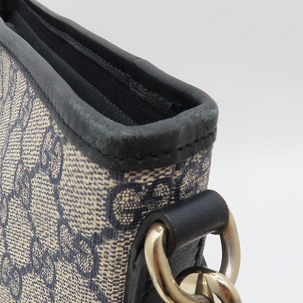 Gucci(����) 388924 GG�ΰ� PVC ���̺� ���� Ʈ���� ũ�ν��� [��õ��] �̹���4 - ���̺��� �߰���ǰ