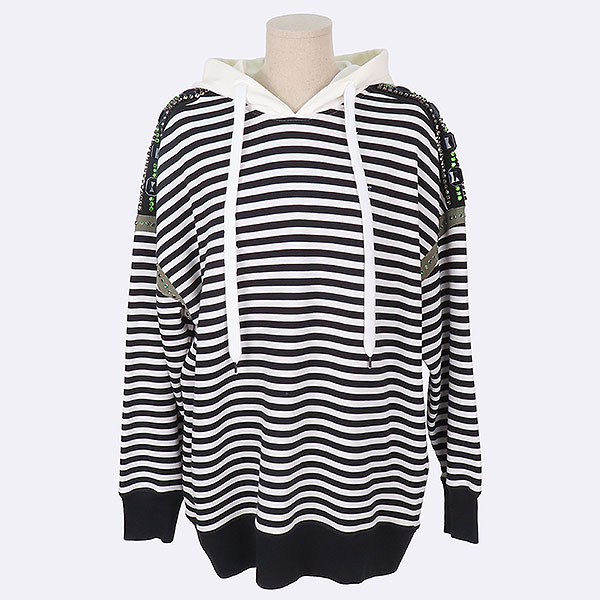 �ѹ�21 ��Ʈ������ ���� ��� �ĵ� Ƽ���� 