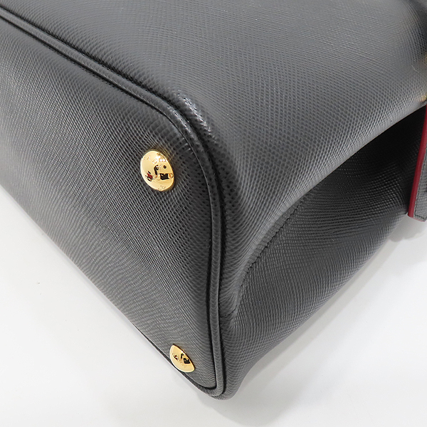 Prada(�����) 1BG887 SAFFIANO(���ǾƳ�) CUIR ���� �κ��� ���� �ﰢ �ΰ� ��� ��Ʈ�� + ��� ��Ʈ�� 2WAY [��õ��] �̹���6 - ���̺��� �߰���ǰ