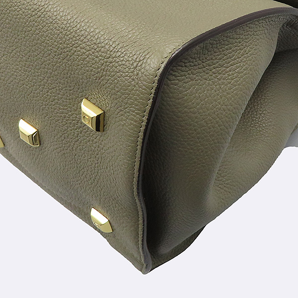 Ferragamo(��󰡸�) 21 1772 �ø��� �׸� �÷� ���� ��ġ�� ��� ��Ʃ��� �ڽ� ��Ʈ�� [��������] �̹���4 - ���̺��� �߰���ǰ