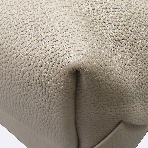BOTTEGAVENETA(���װ�����Ÿ) 837362 ���ӽ��� �÷� ���� ��ư� ��Ʈ�� + ��� ��Ʈ�� [�ϻ�Ե���] �̹���4 - ���̺��� �߰���ǰ