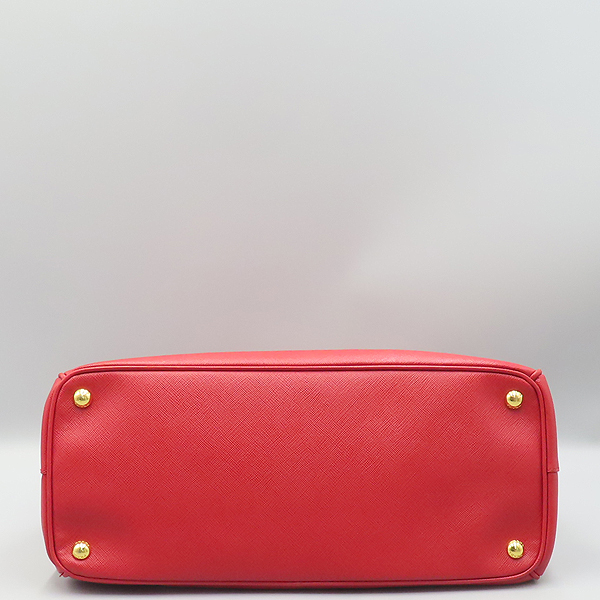 Prada(�����) BN1786 ���� SAFFIANO LUX ���ǾƳ� ���� ���� �ﰢ �ΰ� ��Ʈ�� [��ź�Ե���] �̹���4 - ���̺��� �߰���ǰ