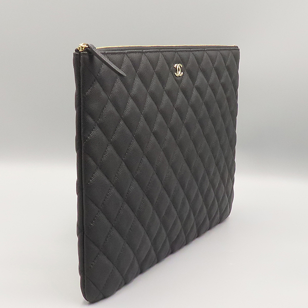 Chanel(����) A82552 ���� ĳ��Ų Ŭ���� ���� CC ���� �ΰ� Ŭ��ġ [��ź�Ե���] �̹���3 - ���̺��� �߰���ǰ