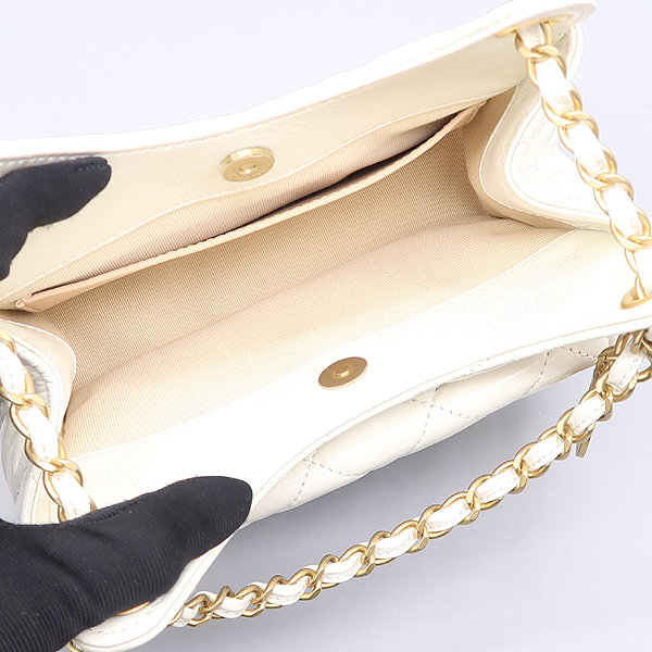 Chanel(����) AS4323 ȭ��Ʈ ���̴�Ʈ ���� ü�� ȣ�� ���� ũ�ν��� [����������] �̹���6 - ���̺��� �߰���ǰ