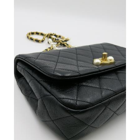 Chanel(����) ����ü�� �÷� ��Ƽ�� ���� ũ�ν��� �̹���4 - ���̺��� �߰���ǰ