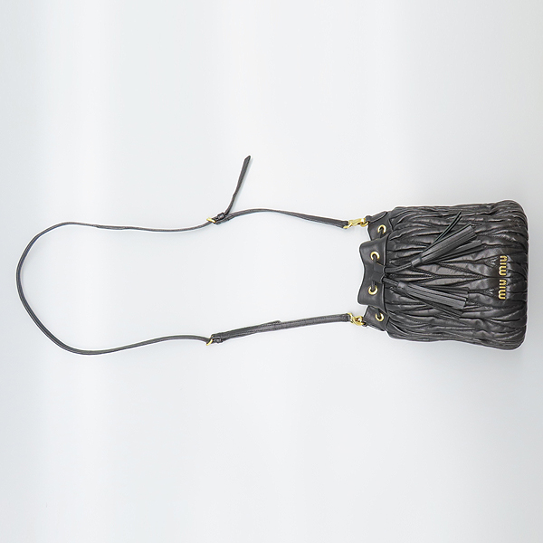 MiuMiu(�̿�̿�) 5BE014 ���� ���� ��Ʋ��� ���� �ΰ� �̴� ��Ŷ ũ�ν��� [���̷Ե���] �̹���4 - ���̺��� �߰���ǰ