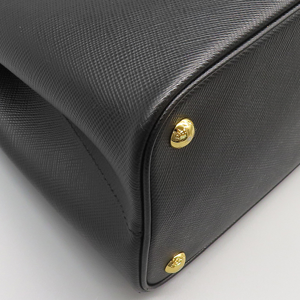 Prada(�����) 1BG887 SAFFIANO(���ǾƳ�) CUIR ���� �κ��� ���� �ﰢ �ΰ� ��� ��Ʈ�� [���̷Ե���] �̹���5 - ���̺��� �߰���ǰ