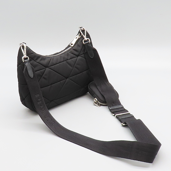 Prada(�����) 1BC151 �ﰢ�ΰ� �����Ϸ� �׼��� �е� ����� ũ�ν��� [���̷Ե���] �̹���4 - ���̺��� �߰���ǰ