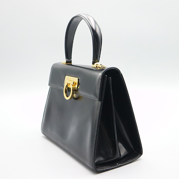 Ferragamo(��󰡸�) 21 2181 ���� ���� ��ġ�� ž�ڵ� ��Ʈ�� [�뱸��������] �̹���2 - ���̺��� �߰���ǰ