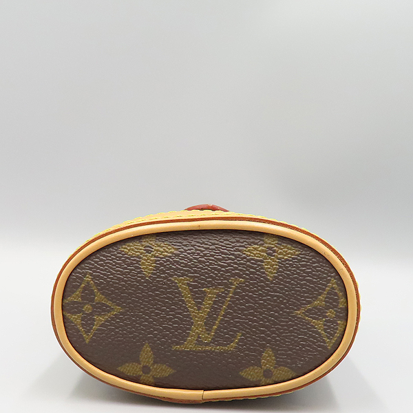 Louis Vuitton(���̺���) M80874 ���׷� ĵ���� ���� �� �Ŀ�ġ ũ�ν��� [��ź�Ե���] �̹���5 - ���̺��� �߰���ǰ
