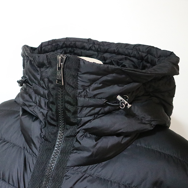 MONCLER(��Ŭ����) K20919B50800 ���̺� TRICOT CARDIGAN �ٿ� �е� �� ��Ʈ �ĵ� ���� ���� ���� - XL [�뱸��������] �̹���4 - ���̺��� �߰���ǰ