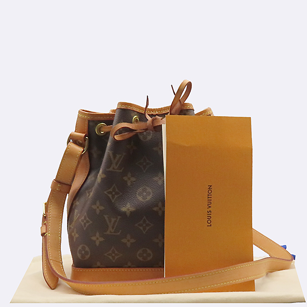 Louis Vuitton(���̺���) M40817 ���׷� ĵ���� �뿡 BB ũ�ν��� [�ϻ�Ե���]