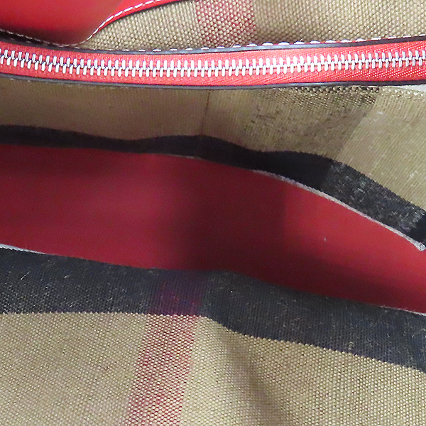 Burberry(������) 39457281 üũ ĵ���� ���� ���� Ʈ���� �̵�� M ������ �ֽ��� 2WAY + ���� �Ŀ�ġ [�����νż�����] �̹���5 - ���̺��� �߰���ǰ