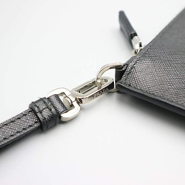 Prada(�����) 2NH005 ���� �÷� ���ǾƳ� ���� ���� �ΰ� Ŭ��ġ�� + �ո�Ʈ�� [�뱸��������] �̹���5 - ���̺��� �߰���ǰ