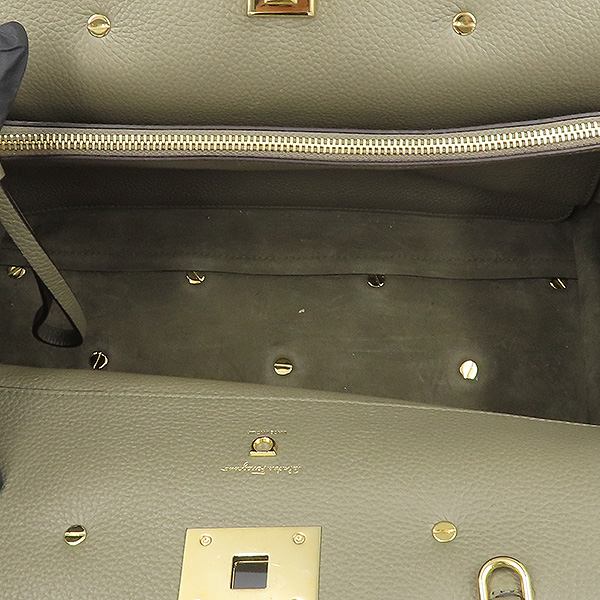 Ferragamo(��󰡸�) 21 1772 �ø��� �׸� �÷� ���� ��ġ�� ��� ��Ʃ��� �ڽ� ��Ʈ�� [��������] �̹���5 - ���̺��� �߰���ǰ