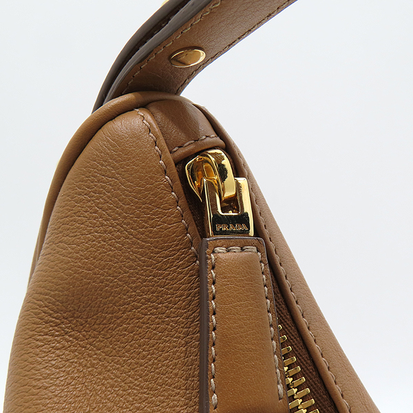Prada(�����) 1BC212 ���� ī����Ų ���� �ﰢ�ΰ� �Ƹ��� ���� ����� [��õ��] �̹���4 - ���̺��� �߰���ǰ
