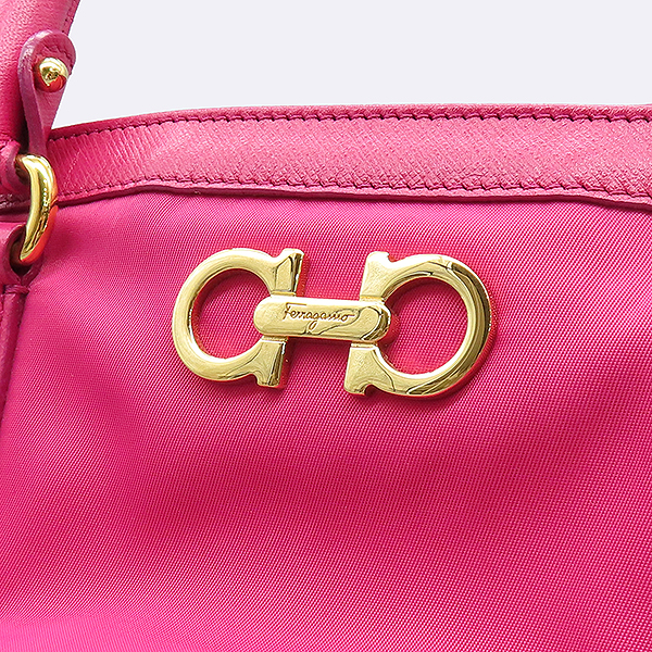 Ferragamo(��󰡸�) 21 E163 ��ũ�÷� �к긯 ���ǾƳ� ��Ʈ�� + �����Ʈ�� 2WAY [��������] �̹���5 - ���̺��� �߰���ǰ