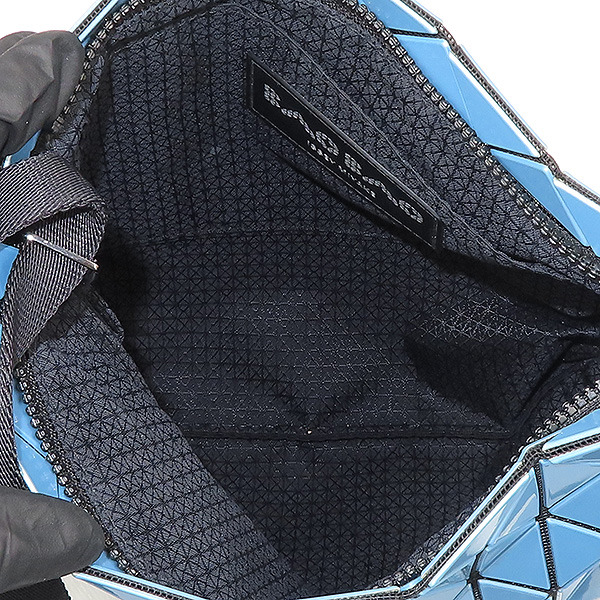 ISSEY MIYAKE(�̼��̹̾���) BB56-AG463 ���� �÷� �ٿ��ٿ� �ο� �۷ν� ������ ũ�ν��� [��������] �̹���5 - ���̺��� �߰���ǰ