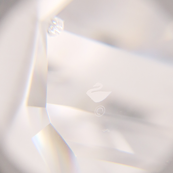 Swarovski(���ͷκ꽺Ű) 1054564 ũ����Ż ���� �˸��� ������ �ǱԾ� [��������] �̹���3 - ���̺��� �߰���ǰ