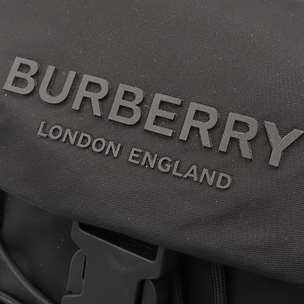 Burberry(������) 8070092 ���� ���Ϸ� �ӷ��� ������ [�����] �̹���5 - ���̺��� �߰���ǰ