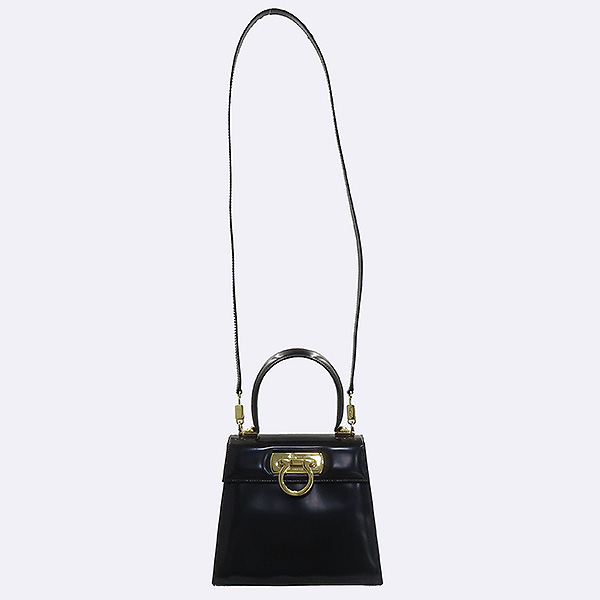 Ferragamo(��󰡸�) 21 2193 ���� ���� ��ġ�� ���� �ΰ� ��� ž�ڵ� ���� ��Ʈ�� + ��� ��Ʈ�� [��������] �̹���4 - ���̺��� �߰���ǰ