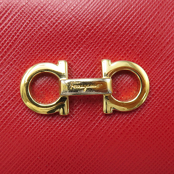 Ferragamo(��󰡸�) 21 C368 ���� ���ǾƳ� ���� ���� ��ġ�� �ΰ� �Ŀ�ġ ����� [���ε�������] �̹���6 - ���̺��� �߰���ǰ