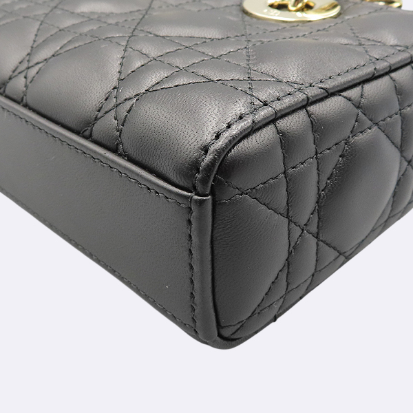 Dior(ũ����î���) M0636OUQA ���� ��� ����Ų LADY D-JOY(���̵� �� ����) �̴� ��Ʈ�� + ��Ʈ�� 2WAY [��������] �̹���5 - ���̺��� �߰���ǰ