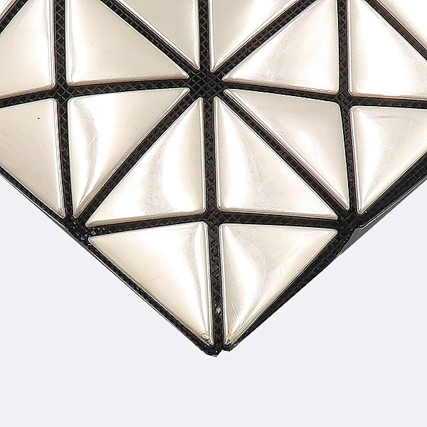 ISSEY MIYAKE(�̼��̹̾���) BB88-AG102 ��ũ������ �÷� �ٿ��ٿ� �̴� ��Ʈ�� [��������] �̹���4 - ���̺��� �߰���ǰ
