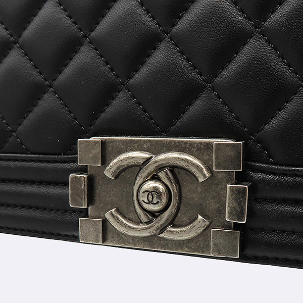 Chanel(����) A67086 ī����Ų ���� ���� ���� �̵�� ���״� ��Ż ü�� �÷� ����� [��������] �̹���5 - ���̺��� �߰���ǰ