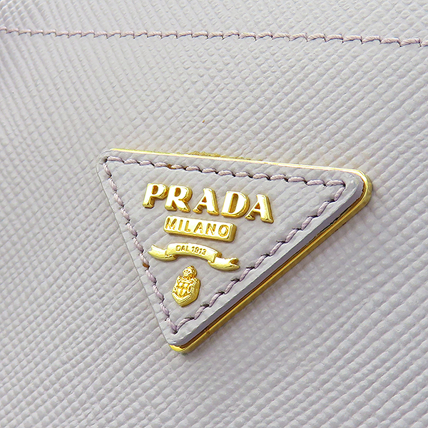 Prada(�����) ���� �÷� BN2775 SAFFIANO(���ǾƳ�) �κ��� ����Ż �ﰢ�ΰ� ��Ʈ�� + �����Ʈ�� 2WAY [��������] �̹���4 - ���̺��� �߰���ǰ