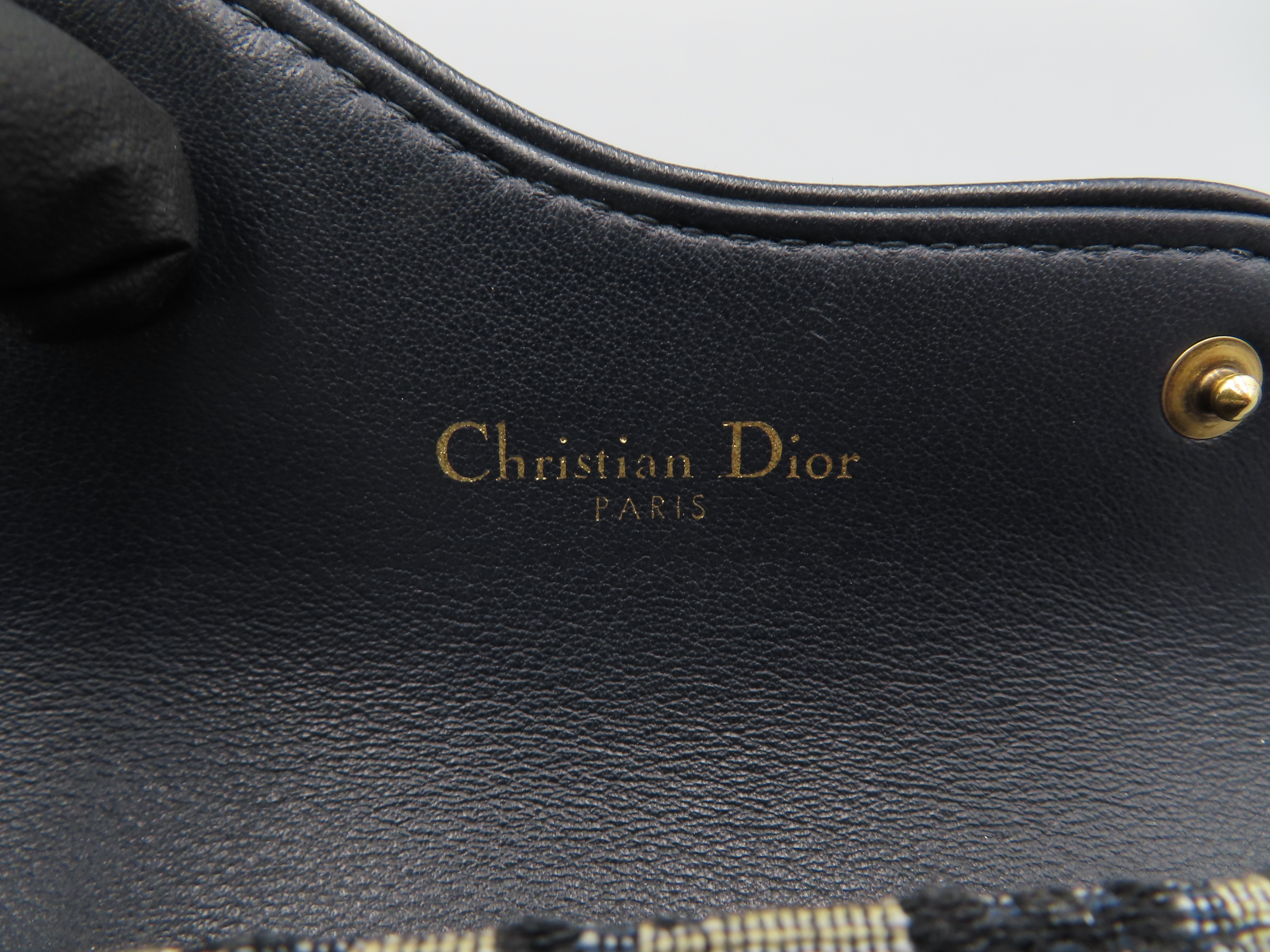 Dior(ũ����î���) S5644CTZQ M928 ���� Dior Oblique ��� ������ũ �ڰ��� SADDLE ���� ī������ [�����] �̹���4 - ���̺��� �߰���ǰ