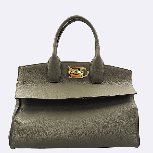 Ferragamo(��󰡸�) 21 1772 �ø��� �׸� �÷� ���� ��ġ�� ��� ��Ʃ��� �ڽ� ��Ʈ�� [��������] �̹���2 - ���̺��� �߰���ǰ