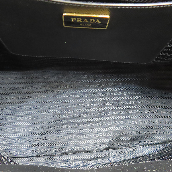 Prada(�����) 1BA786 SAFFIANO LUX ���ǾƳ� ���� ��Ʈ�� + �����Ʈ�� 2WAY [�λ꼾�Һ���] �̹���7 - ���̺��� �߰���ǰ