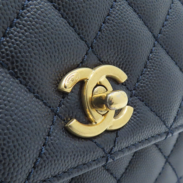 Chanel(����) A92990 ���̺� ĳ��� �׷��ε� COCO�ΰ� �����ڵ� ���� ü�� �÷� ��Ʈ�� + ü�ν�Ʈ�� 2WAY [��õ��] �̹���5 - ���̺��� �߰���ǰ