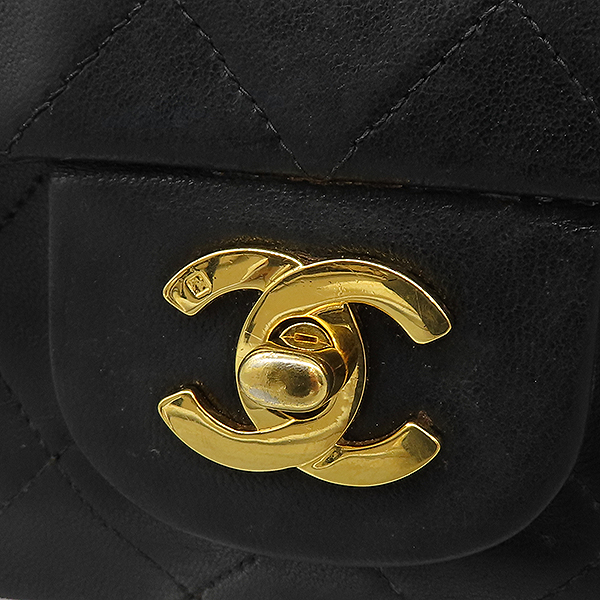 Chanel(����) A01112 ���� ��Ƽ�� ����Ų Ŭ���� �̵� M������ �÷� ü�� ����� [��������] �̹���5 - ���̺��� �߰���ǰ