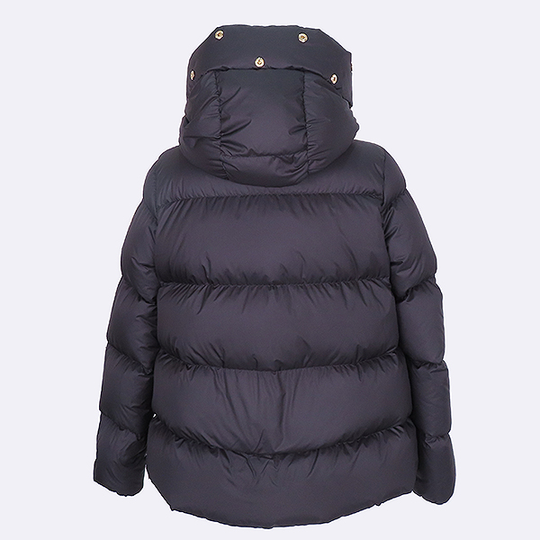 MONCLER(��Ŭ����) J20931A00174 54AQE ���� ����ü�� ��Ʈ �ٿ� ���� �е� - 0������ [�����νż�����] �̹���3 - ���̺��� �߰���ǰ