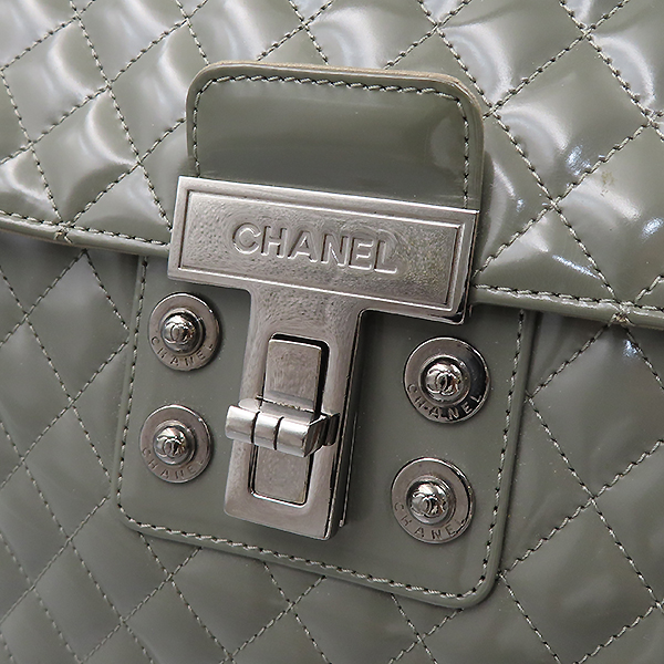 Chanel(����) A39161 �׷��� ���̴�Ʈ ���� ���� �������� ž�ڵ� ��Ʈ�� + �����Ʈ�� 2WAY [�б�����] �̹���4 - ���̺��� �߰���ǰ