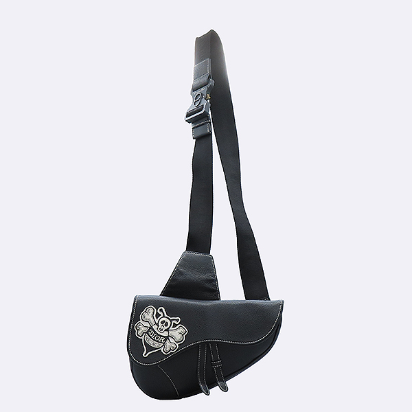 Dior(ũ����î���) x Shawn Stussy 1ADPO093RAS ��� �� ������ ���� ũ�ν��� [��������] �̹���3 - ���̺��� �߰���ǰ