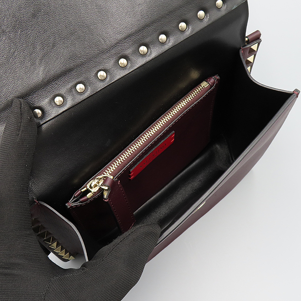 VALENTINO(�߷�Ƽ��) SW2B0E86BOL ���ǵ� ���� ����ٴ� ���� �����͵� Ŭ��ġ �� ũ�ν��� [�ϳ��̻���] �̹���7 - ���̺��� �߰���ǰ