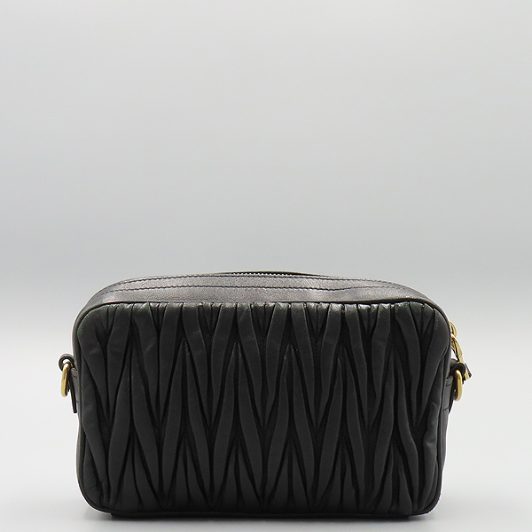 MiuMiu(�̿�̿�) 5BH118 ���� ���� ���� ��Ʋ��� ���� ü�� ũ�ν��� [�ϳ��̻���] �̹���3 - ���̺��� �߰���ǰ