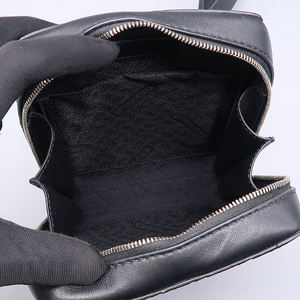 BOTTEGAVENETA(���װ�����Ÿ) 592692 ���� ��Ʈ��ġ���� ���� ���� ũ�ν��� [����������] �̹���5 - ���̺��� �߰���ǰ