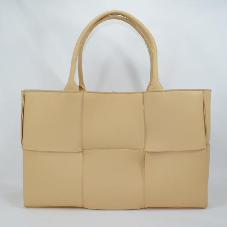 BOTTEGAVENETA(���װ�����Ÿ) 609175 ������ �÷� ���� ��Ʈ��ġ���� �Ƹ��� �̵� ��Ʈ�� �̹���2 - ���̺��� �߰���ǰ