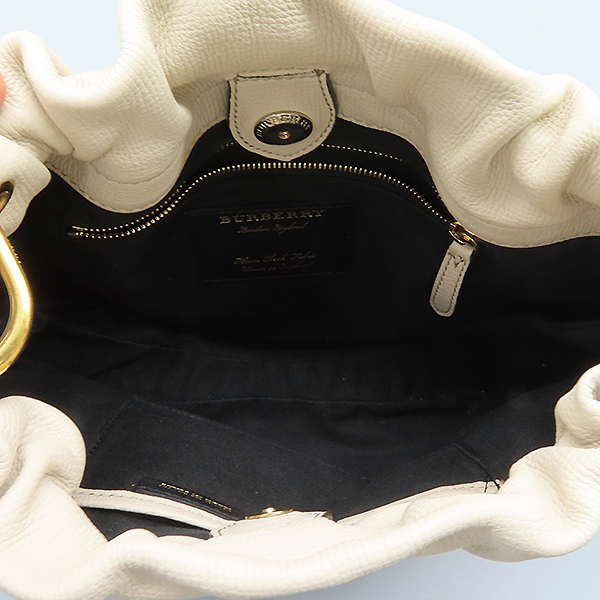 Burberry(������) 4020416 ������ ���� üũ ũ�ν��� [�ϻ�Ե���] �̹���6 - ���̺��� �߰���ǰ