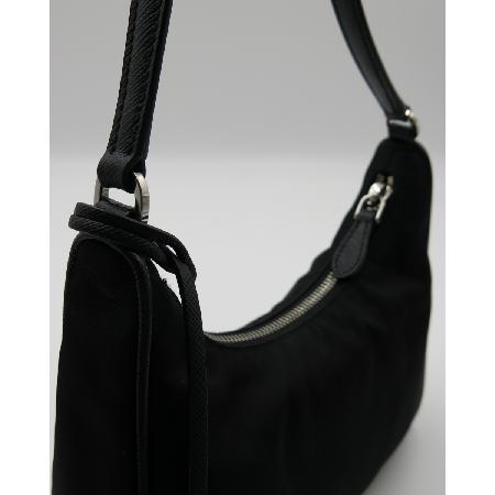 Prada(�����) �����Ϸ� �̴� ����� �̹���5 - ���̺��� �߰���ǰ