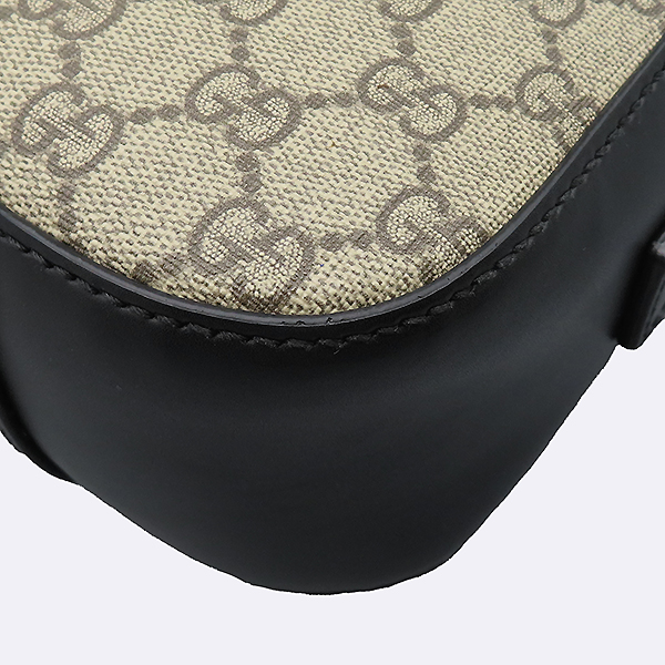 Gucci(����) 779880 ���� ������ GG�ΰ� PVC ���� ���� ī�޶� ũ�ν��� [�ϻ�Ե���] �̹���5 - ���̺��� �߰���ǰ