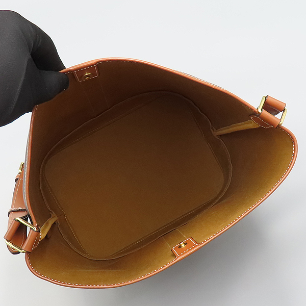 Celine(������) 191132 Ʈ������ ĵ���� ���� ī����Ų �̵�� ��Ŷ ����� [��ź�Ե���] �̹���7 - ���̺��� �߰���ǰ