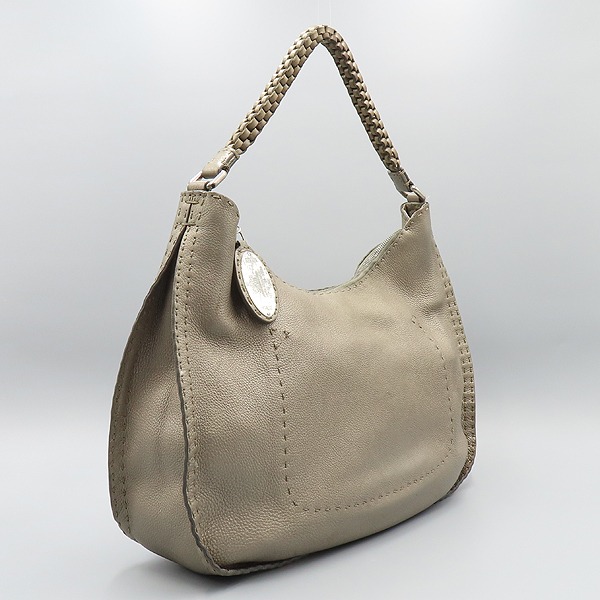 Fendi(���) 8BR582 �׷��� ��Ż�� �������� ��Ƽġ ȣ�� ����� [�ϳ��̻���] �̹���3 - ���̺��� �߰���ǰ