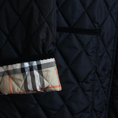 Burberry(¹ö¹ö¸®) 81074631 Ä÷ÆÃ ³ªÀÏ·Ð ÀÚÄÏ ¿©¼º¿ë (M) (±¤ÁÖ»ó¹«Á¡) Burberry(¹ö¹ö¸®) 81074631 Ä÷ÆÃ ³ªÀÏ·Ð ÀÚÄÏ ¿©¼º¿ë (M) (±¤ÁÖ»ó¹«Á¡)