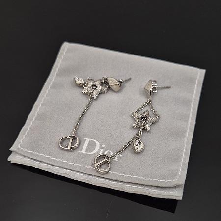 Dior(ũ����î���) ���� CD �ΰ� ũ������ ����� ���Ʈ �Ͱ��� (���ַԵ���) �̹���3 - ���̺��� �߰���ǰ