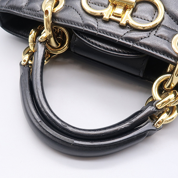 Ferragamo(��󰡸�) 211978 ���� ���� ��ġ�� ���� ���� �϶� ��Ʈ�� + �����Ʈ�� 2WAY [����������] �̹���4 - ���̺��� �߰���ǰ